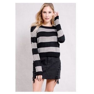 Ambiance NWOT Boxy Striped Knit Sweater L